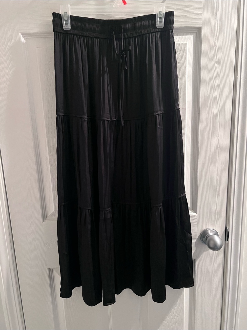 Joie size small peasant maxi skirt